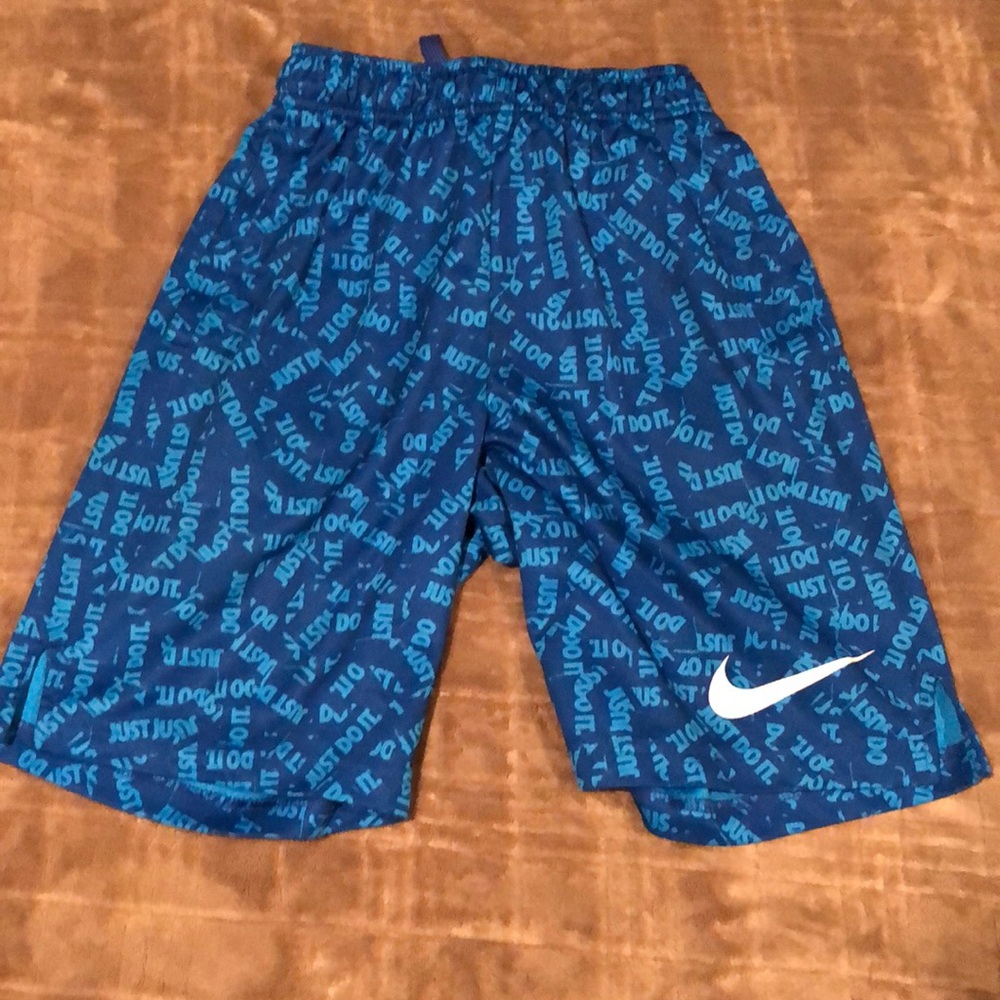 Kids large Nike shorts